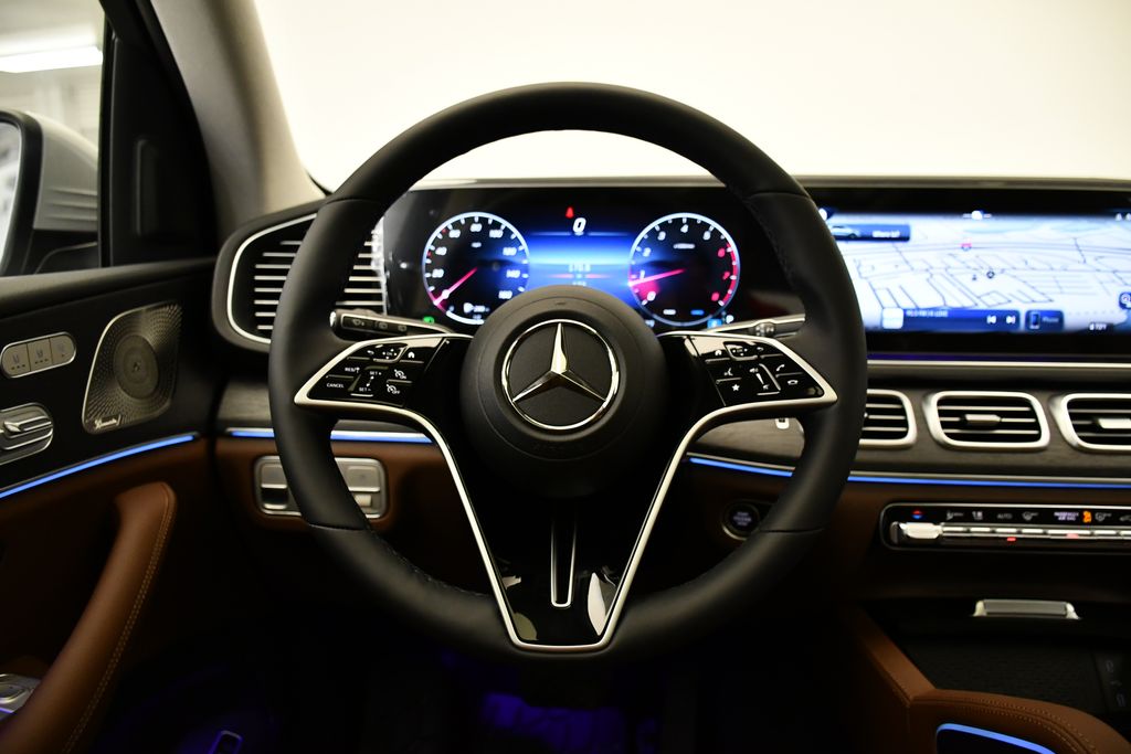 Thumbnail: 2026 Mercedes-Benz GLE - 22