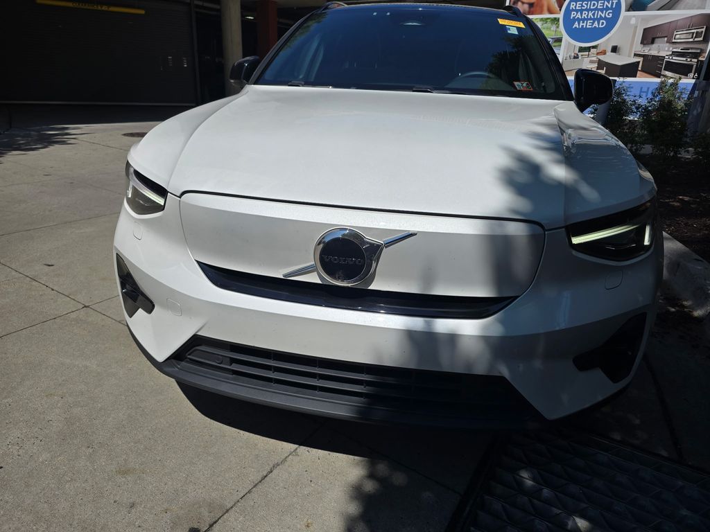 Used 2023 Volvo XC40 Ultimate with VIN YV4ED3UM0P2061871 for sale in Bethesda, MD