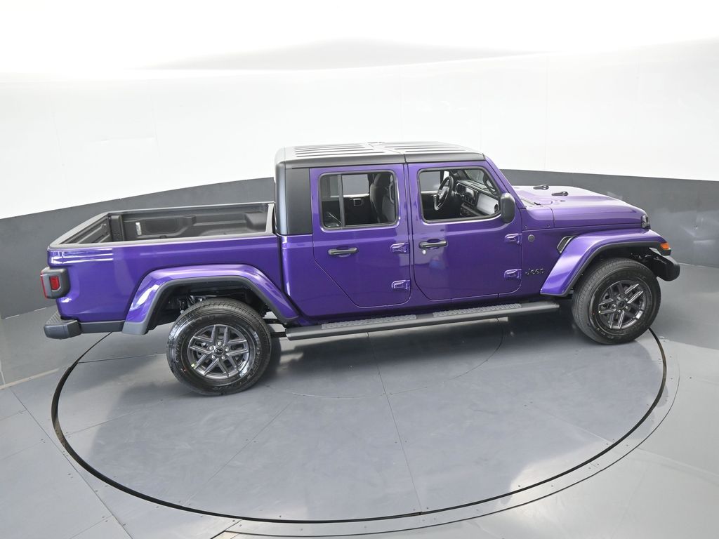 New 2026 reign Jeep Sport S image 44