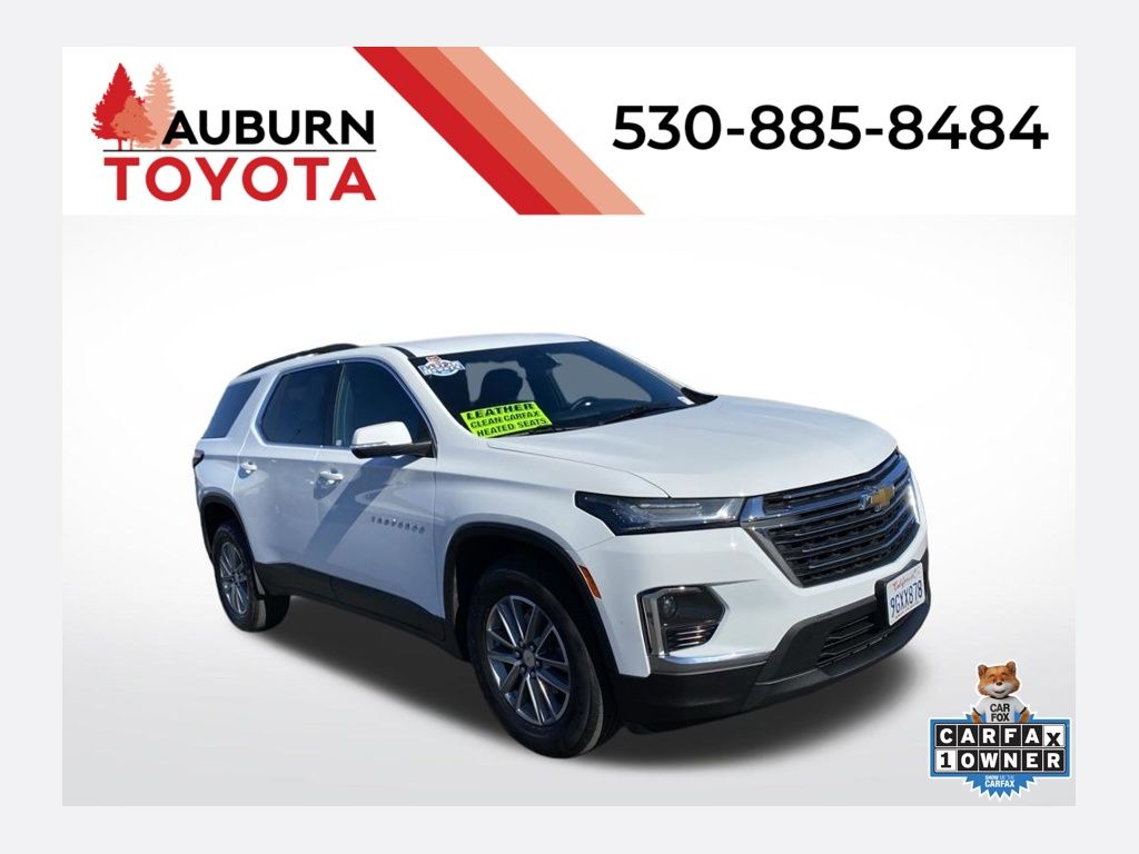 Summit White 2023 Chevrolet Traverse SUV / Crossover Front-Wheel Drive 9-Speed Automatic