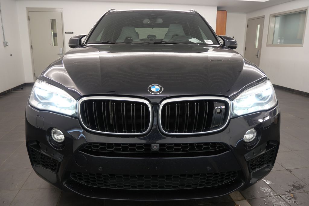 2018 BMW X5 M 9