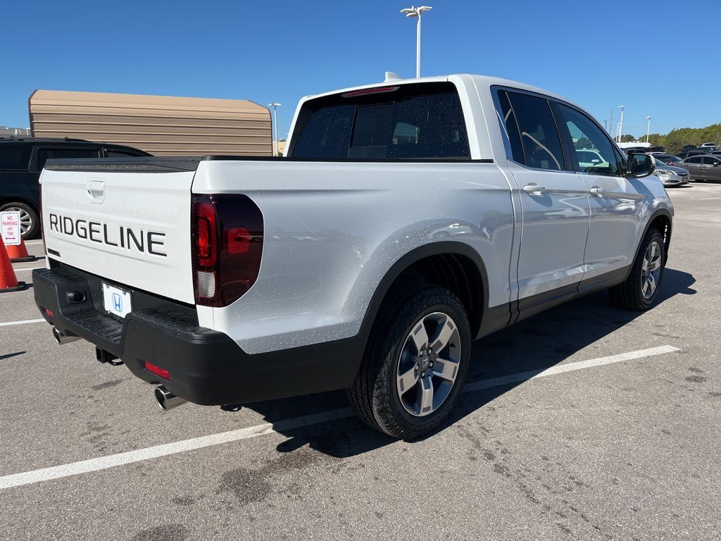 Thumbnail: 2026 Honda Ridgeline - 3