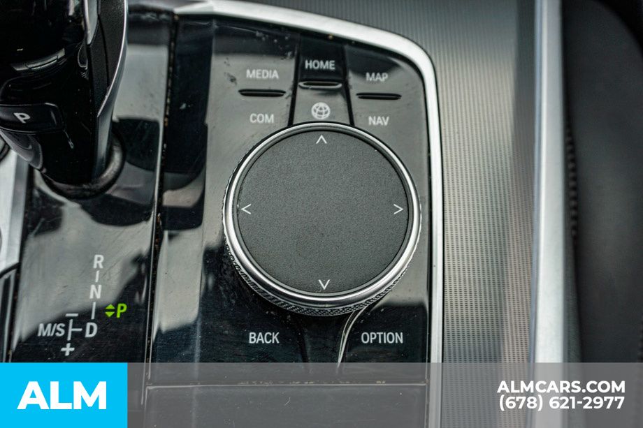 Used 2023 White BMW sDrive40i image 43