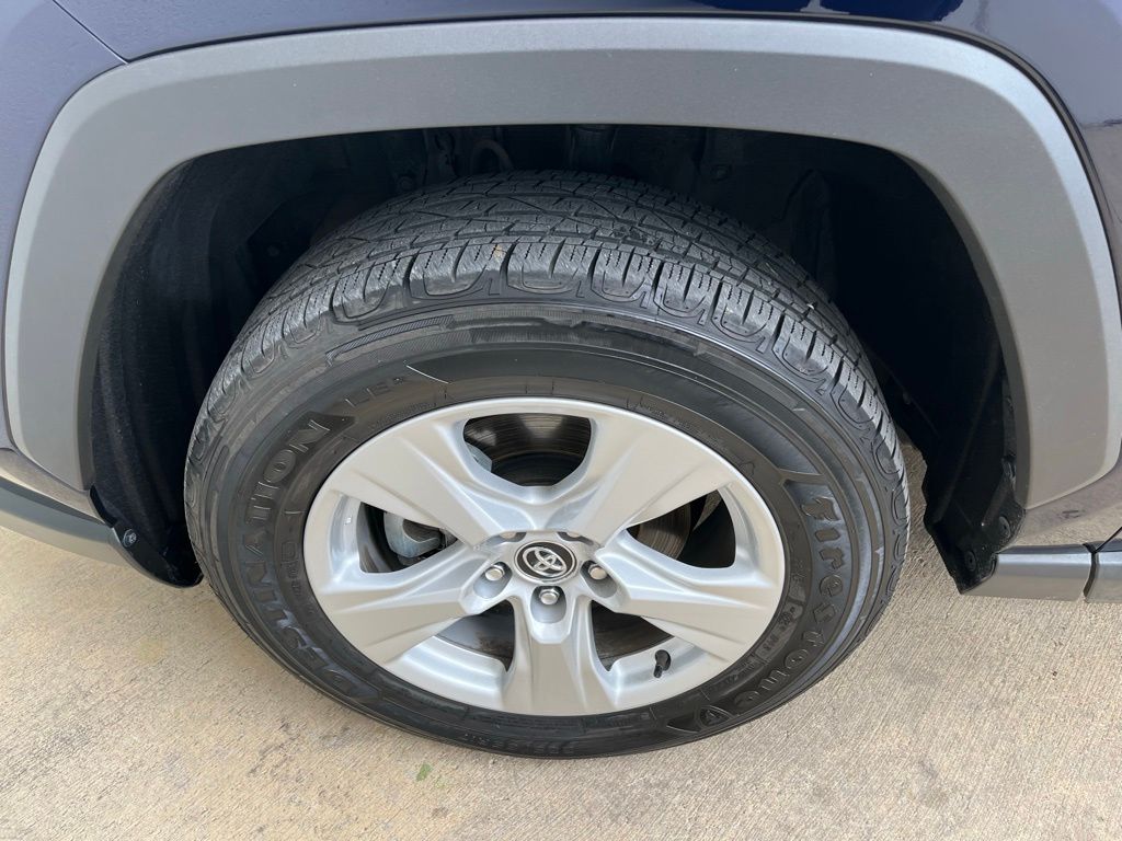 Used Car 2021 Toyota Rav4  Xle For Sale Under $30,000 In Georgetown, Texas
