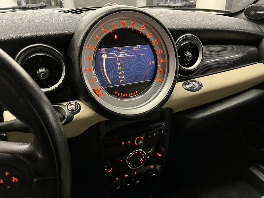 2012 MINI Cooper S Base 20