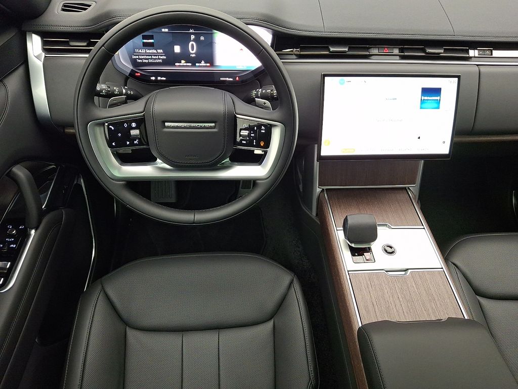Thumbnail: 2026 Land Rover Range Rover - 9