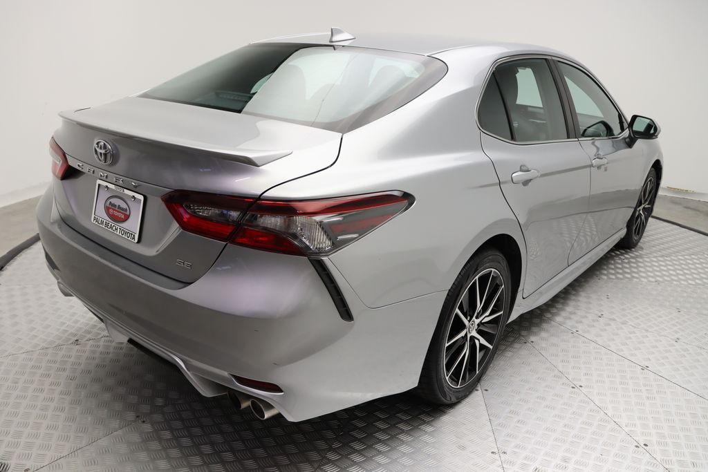 Thumbnail: 2023 Toyota Camry - 8