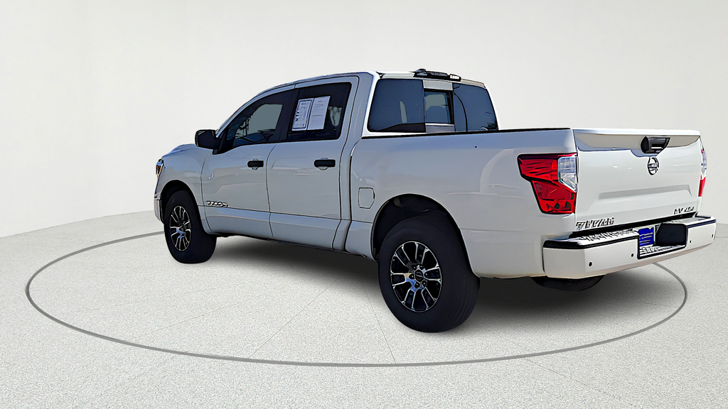 2023 Nissan Titan