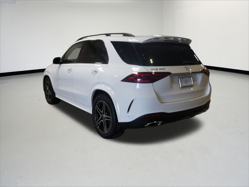 Thumbnail: 2026 Mercedes-Benz GLE - 3