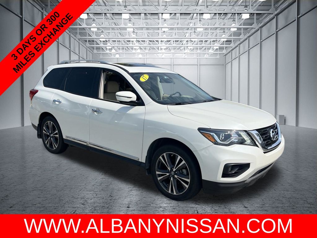 2017 Nissan Pathfinder Platinum