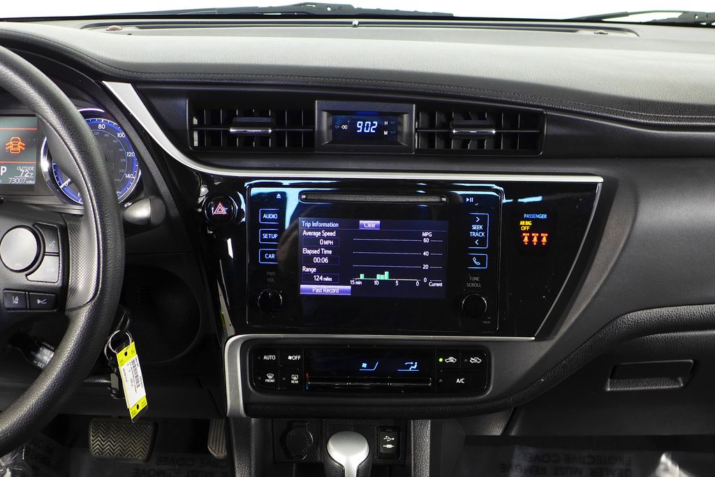 Thumbnail: 2018 Toyota Corolla - 25