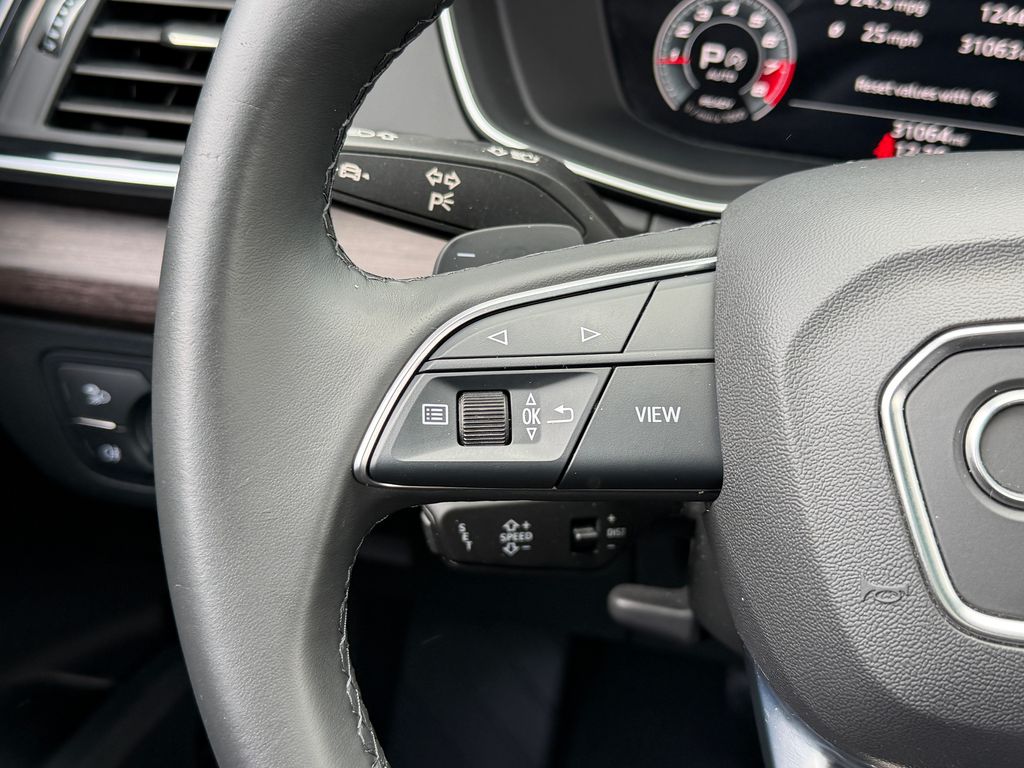 Thumbnail: 2021 Audi Q5 - 22