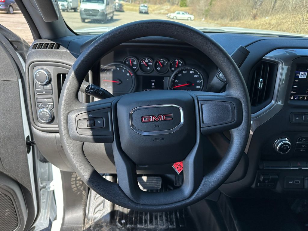 2023 GMC Sierra 2500HD Pro 11