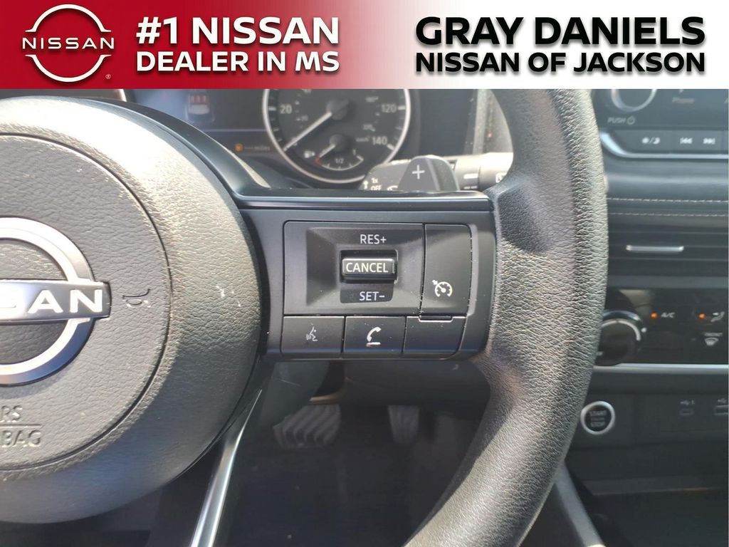 Used 2023 Nissan Rogue SUV