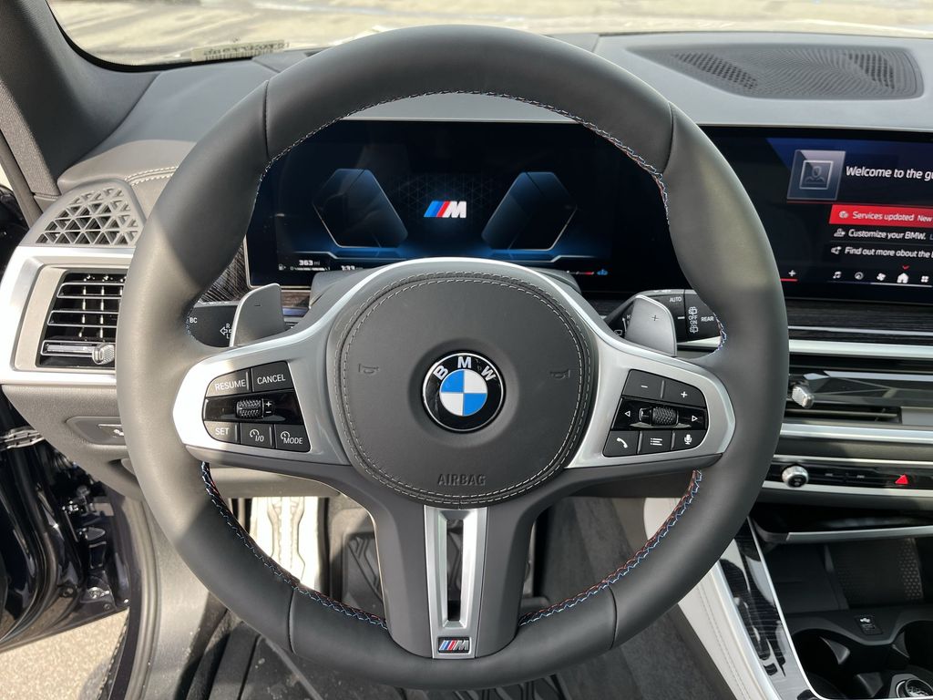 Thumbnail: 2026 BMW X5 - 14