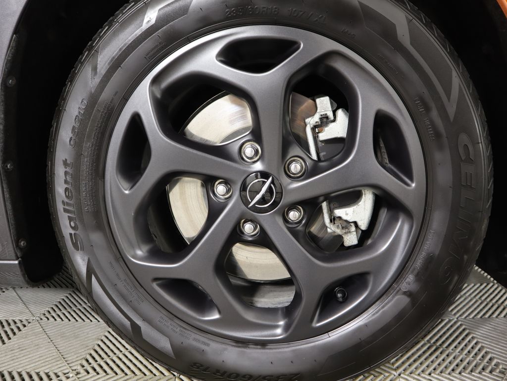 Thumbnail: 2022 Chrysler Pacifica - 27