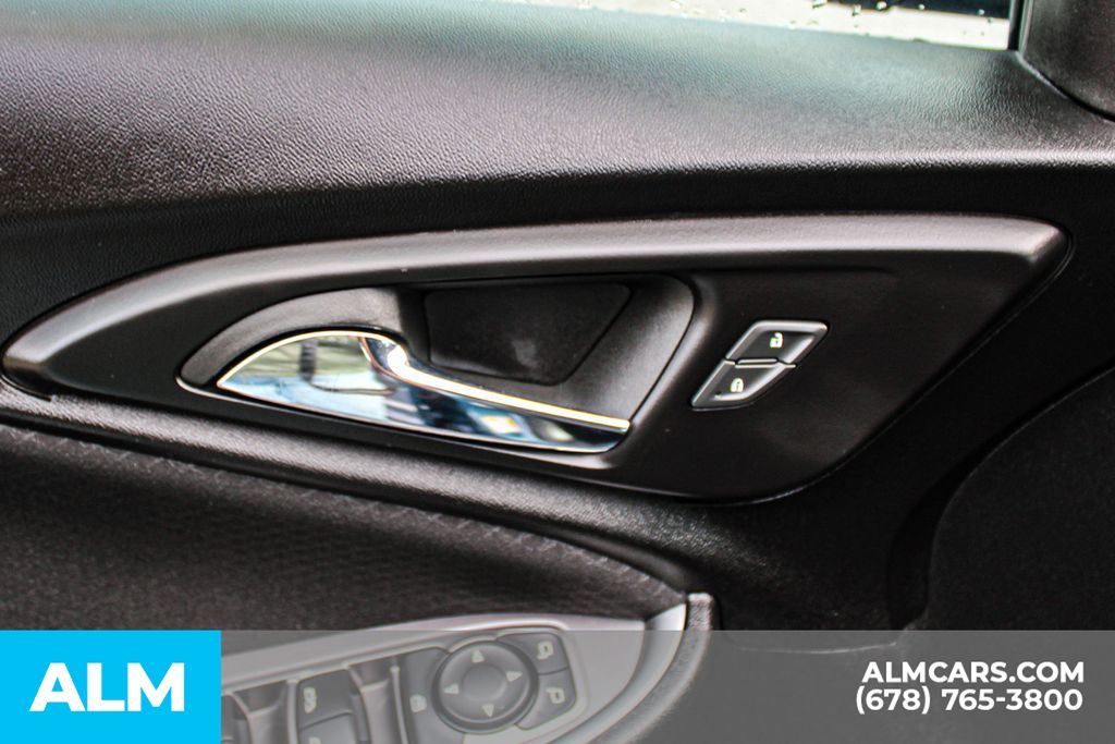 Used 2024 Blue Chevrolet LT image 35