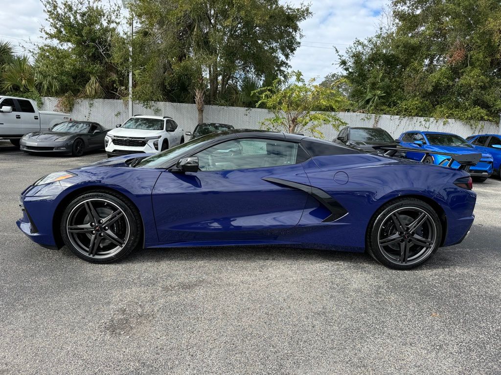 2025 Chevrolet Corvette Stingray 5