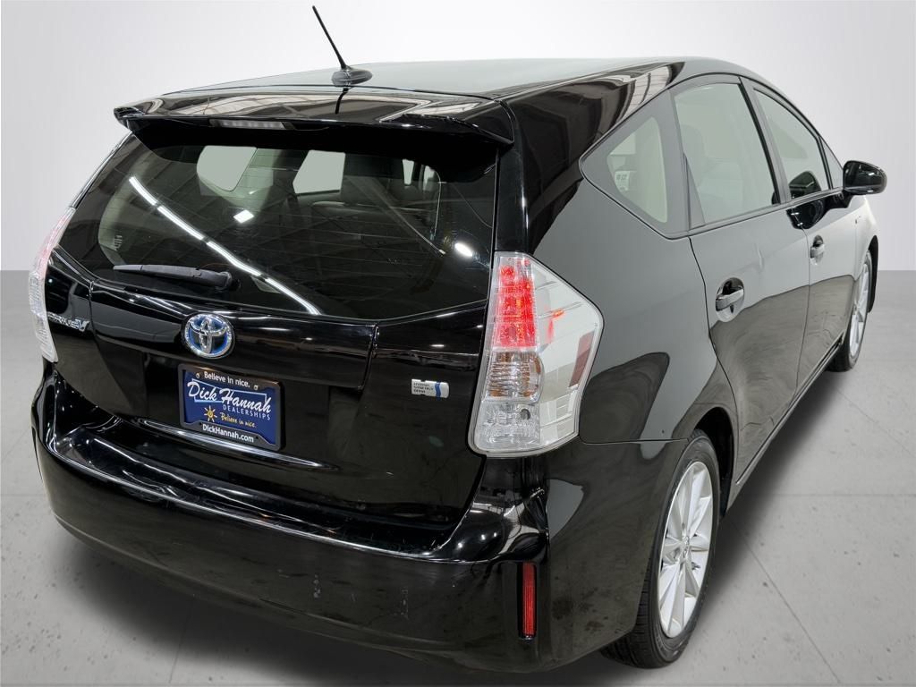 2012 Toyota Prius v Two