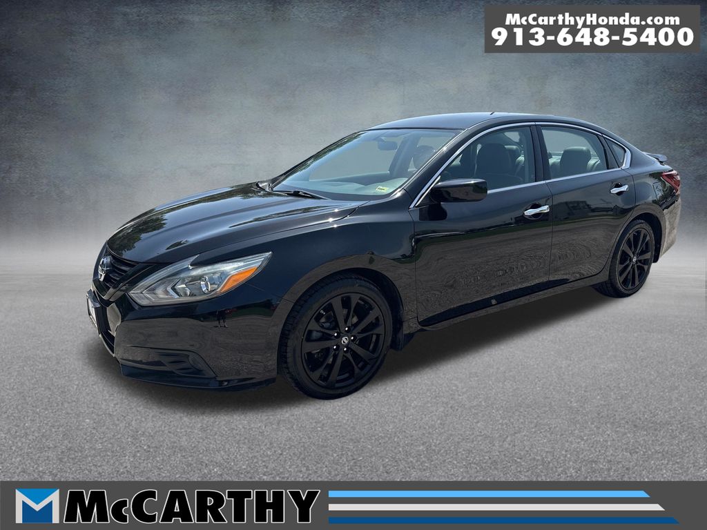 Super Black 2018 Nissan Altima Sedan Front-Wheel Drive Continuously Variable Transmission