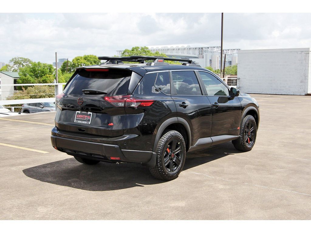 2026 Nissan Rogue Rock Creek - 3