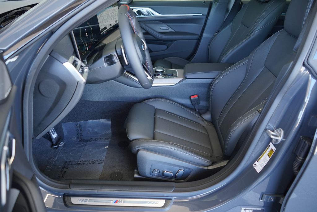 Thumbnail: 2026 BMW 4 Series - 11