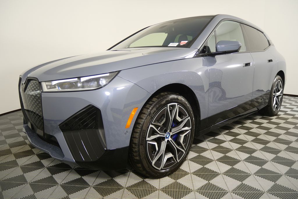 Thumbnail: 2025 BMW iX - 8