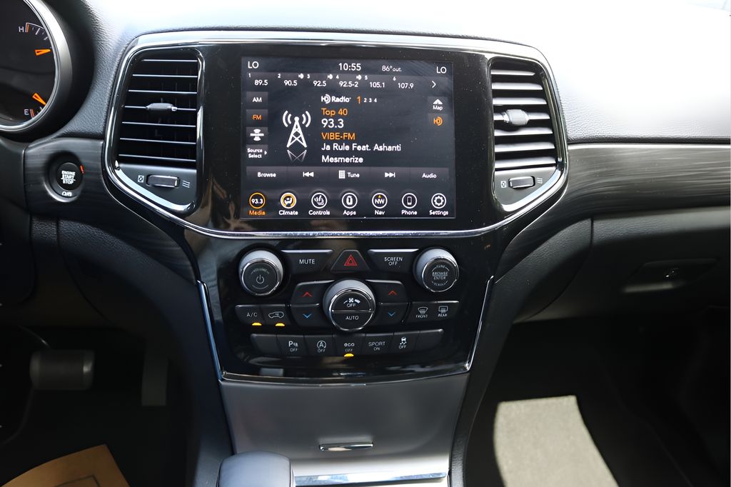Used Car 2021 Jeep Grand Cherokee  Laredo X For Sale Under $30,000 In Austin, Texas