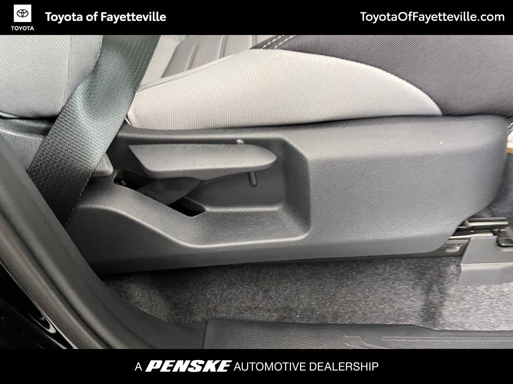 Thumbnail: 2025 Toyota Tacoma - 9