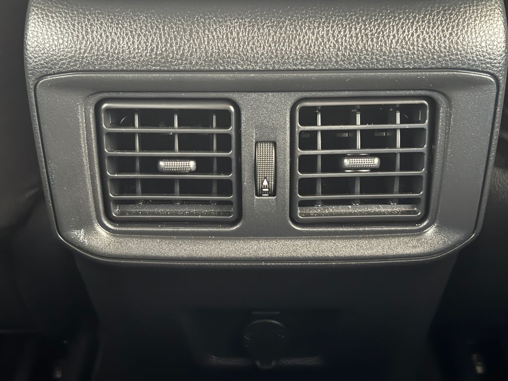 Thumbnail: 2024 Toyota RAV4 - 18