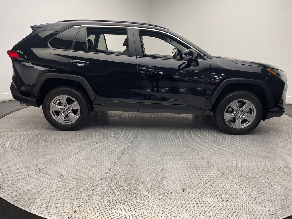 2023 Toyota RAV4 XLE 4