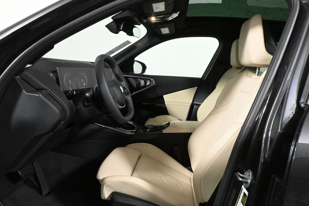 Thumbnail: 2026 BMW X3 - 3