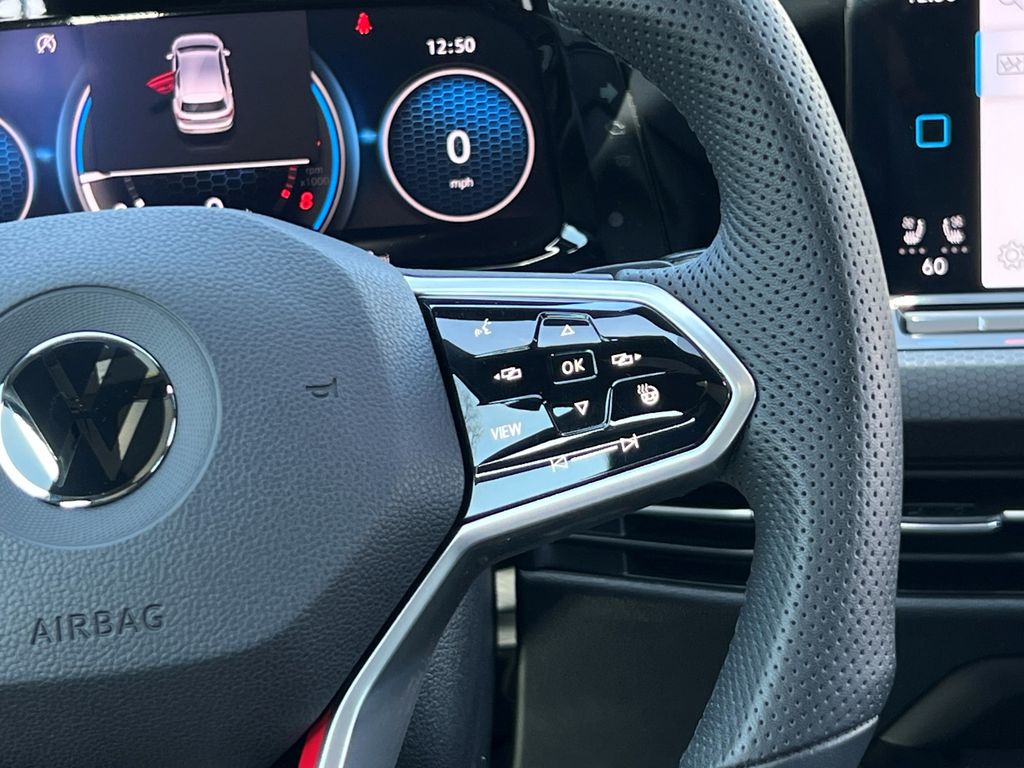 2022 Volkswagen Golf GTI 2.0T SE