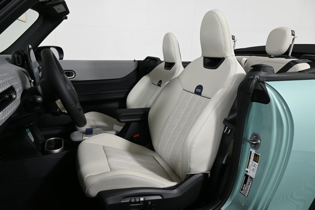 Thumbnail: 2026 MINI Cooper - 20