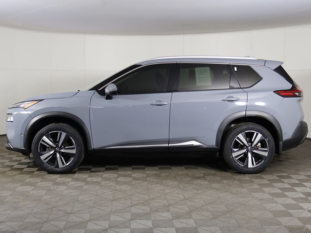 Used 2023 Gray Nissan SL image 18