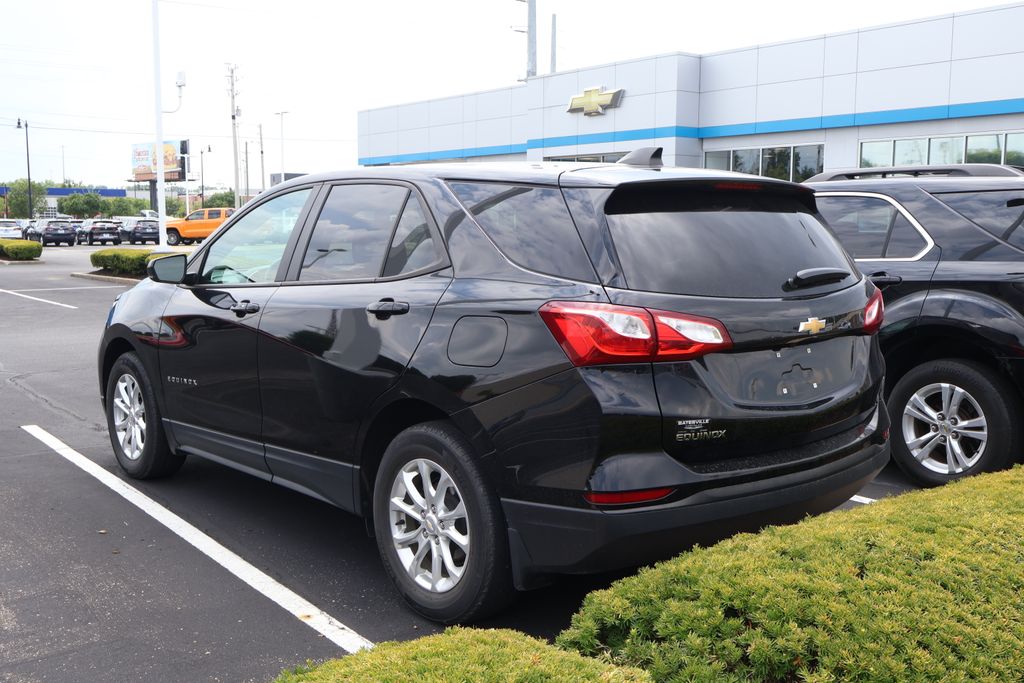 Thumbnail: 2020 Chevrolet Equinox - 10