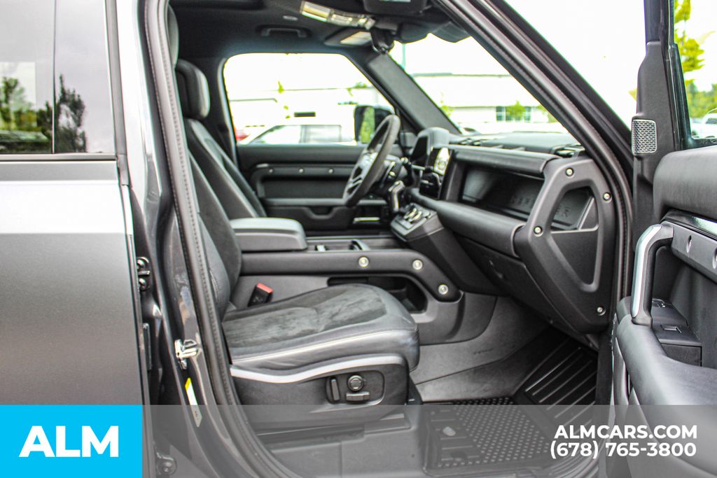 Used 2023 Gray Land Rover Carpathian Edition image 20