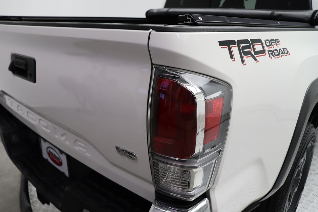 2021 Toyota Tacoma TRD Off-Road 9