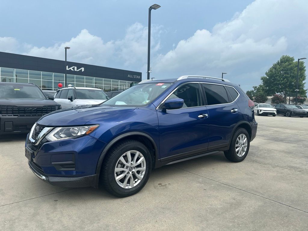 2020 Nissan Rogue SV