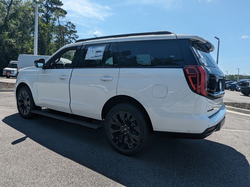 2025 Ford Expedition Platinum
