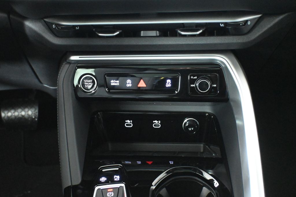 Thumbnail: 2025 Audi Q5 - 21