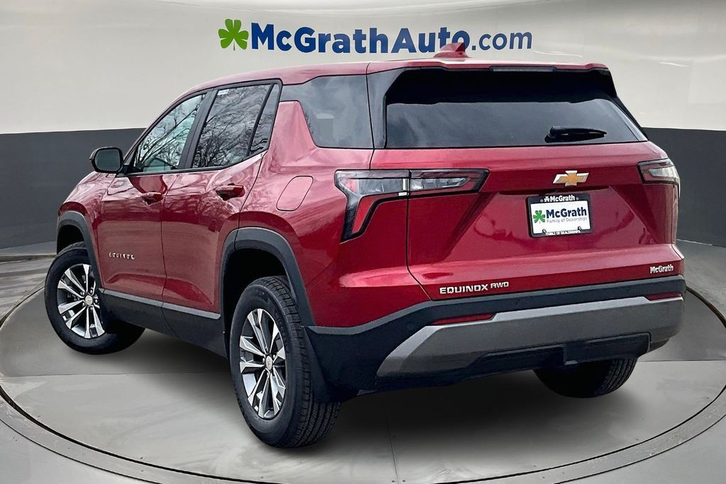 View vehicle photo 3