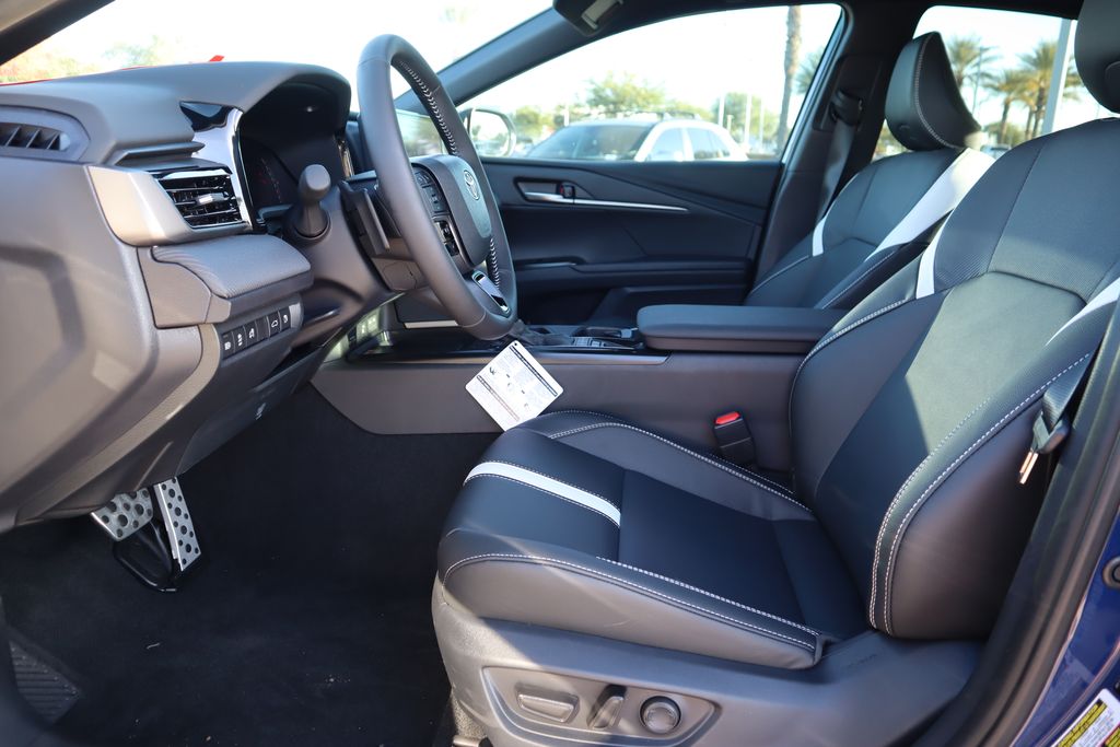 Thumbnail: 2026 Toyota Camry - 18