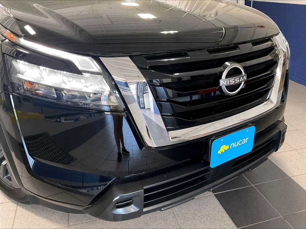 2024 Nissan Pathfinder — photo 31