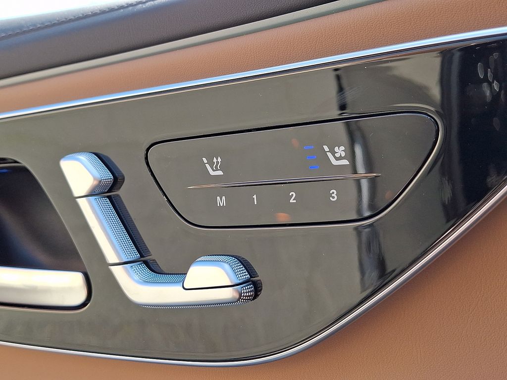 Thumbnail: 2026 Mercedes-Benz E-Class - 17