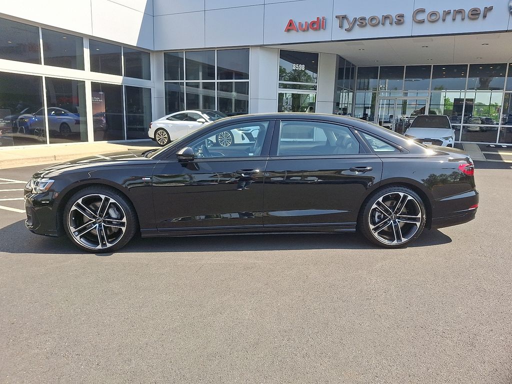 2022 Audi A8 L 7
