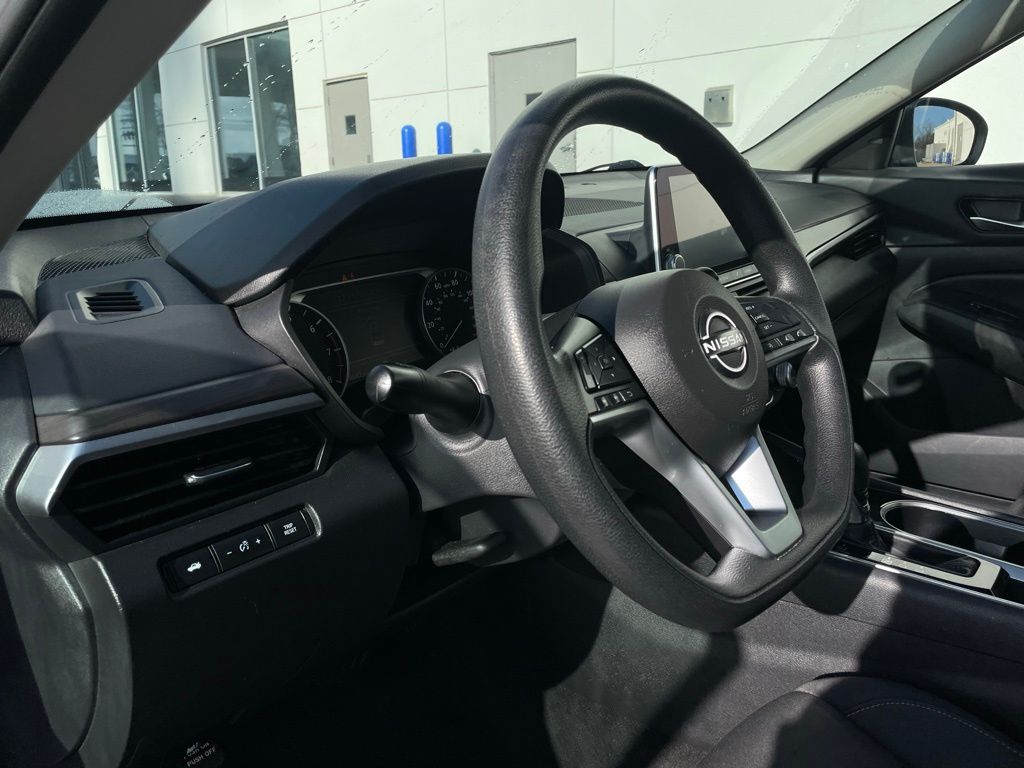 Thumbnail: 2024 Nissan Altima - 28