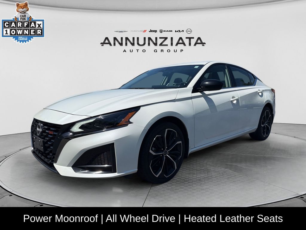 Pearl White Tricoat 2024 Nissan Altima Sedan All-Wheel Drive Continuously Variable Transmission