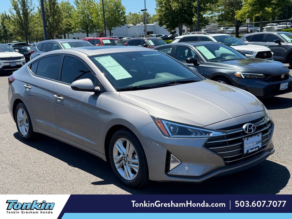 Fluid Metal 2020 Hyundai Elantra Sedan Front-Wheel Drive Continuously Variable Transmission