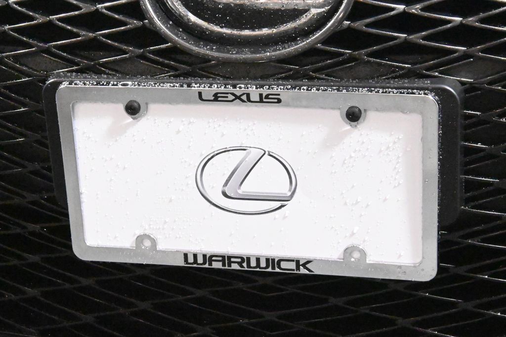 2017 Lexus IS 350 14